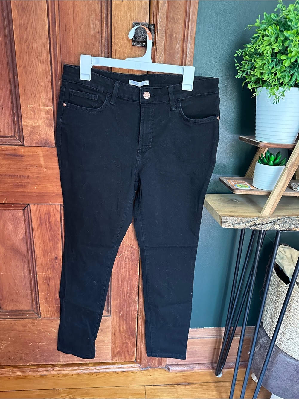 Lauren Conrad Women’s Black Stretch Slim Jeans